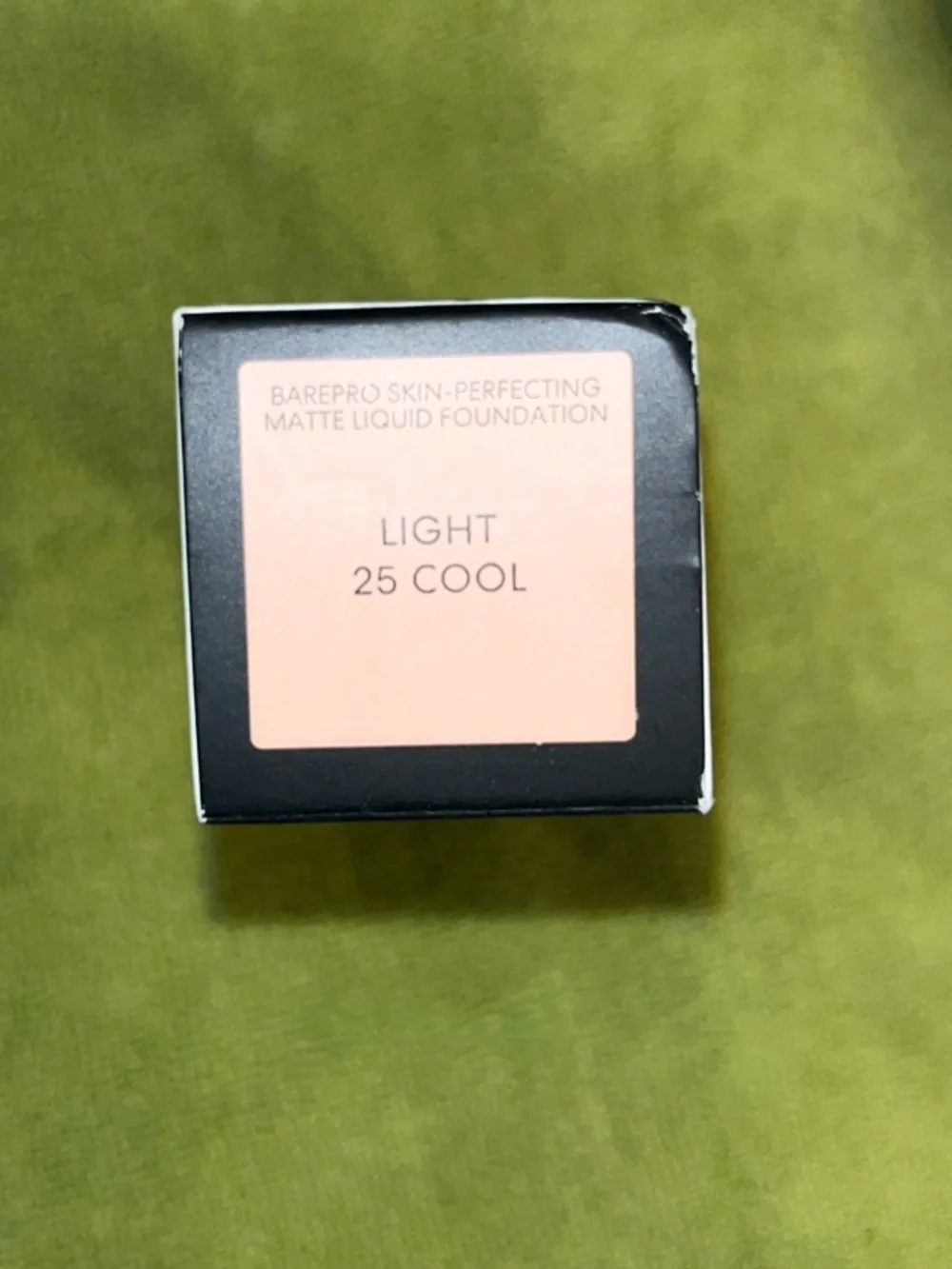 bareMinerals Black BarePro Skin-Perfecting Matte Liquid Foundation Box
